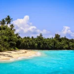 Daftar Lengkap Pantai Indah di Pulau Saparua yang Wajib Dikunjungi