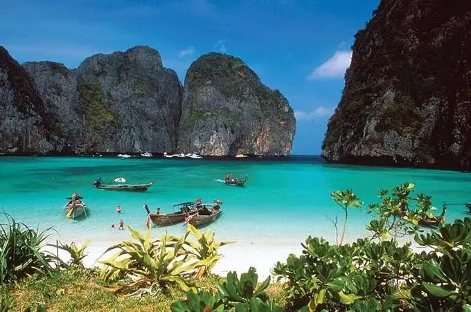 Pulau Surga Asia Tenggara